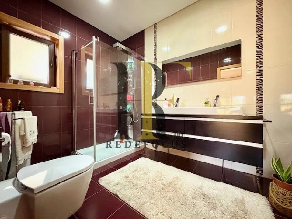 Moradia T3 para Venda em Escapães Foto 17