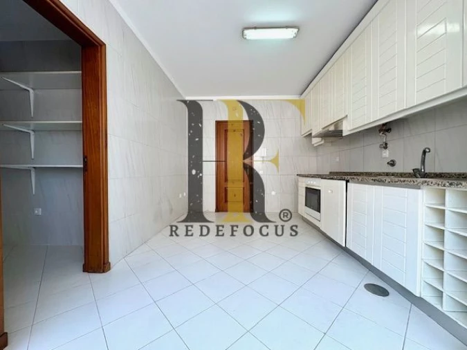 Apartamento T3 para Venda em Esmoriz Foto 9