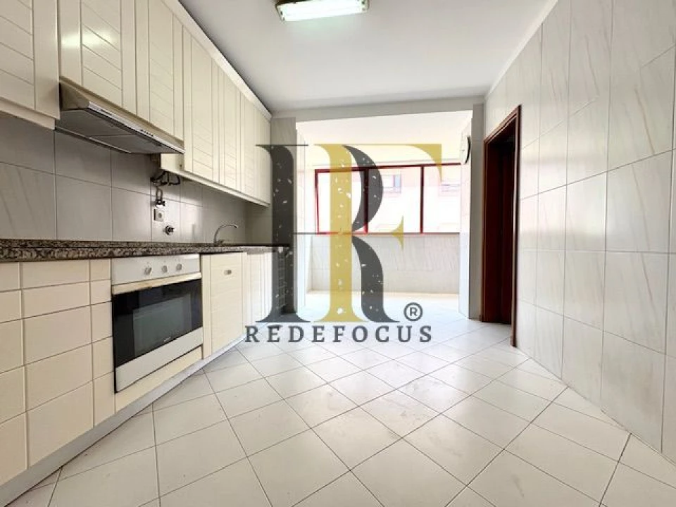 Apartamento T3 para Venda em Esmoriz Foto 7