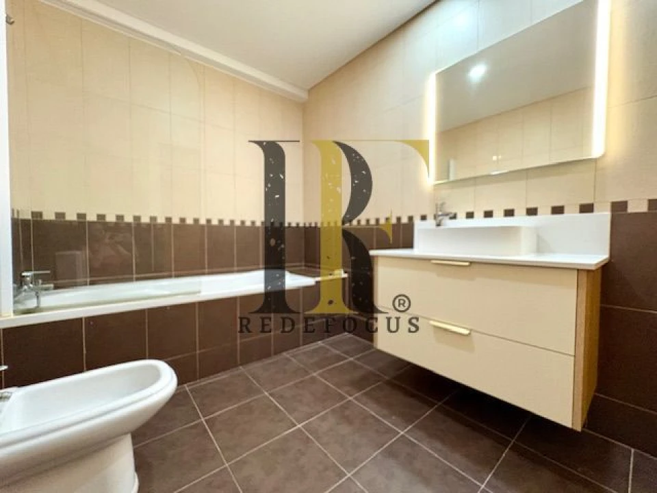 Apartamento T2 para Venda em Rio Meão Foto 15