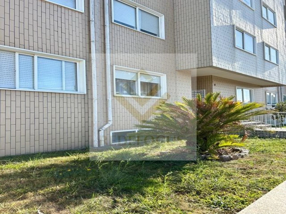 Apartamento T2 para Venda em Rio Meão Foto 1