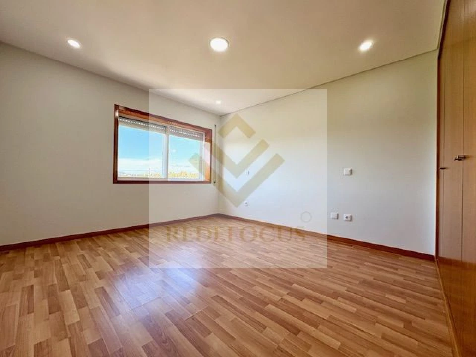 Apartamento T2 para Venda em Rio Meão Foto 20