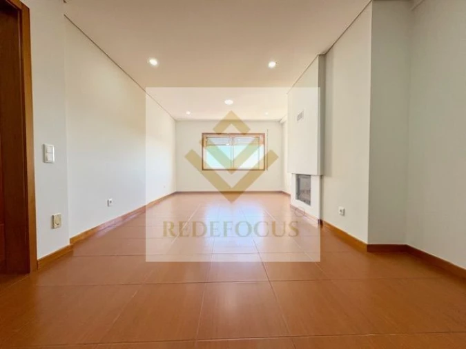 Apartamento T2 para Venda em Rio Meão Foto 4