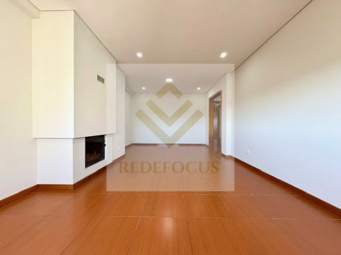 Apartamento T2 para Venda em Rio Meão Foto 5