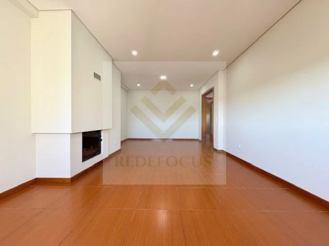 Apartamento T2 para Venda em Rio Meão Foto 5