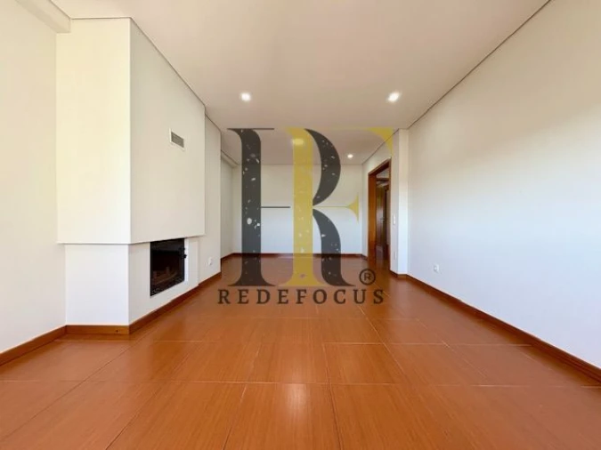 Apartamento T2 para Venda em Rio Meão Foto 5