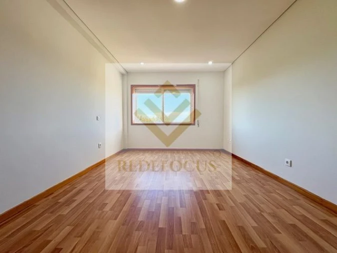 Apartamento T2 para Venda em Rio Meão Foto 18