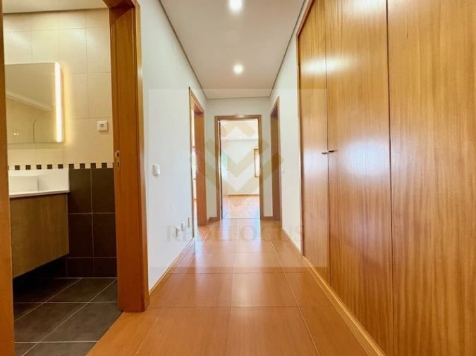 Apartamento T2 para Venda em Rio Meão Foto 13