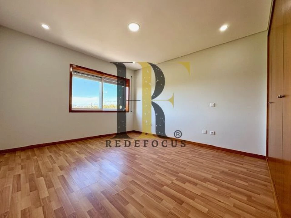 Apartamento T2 para Venda em Rio Meão Foto 20