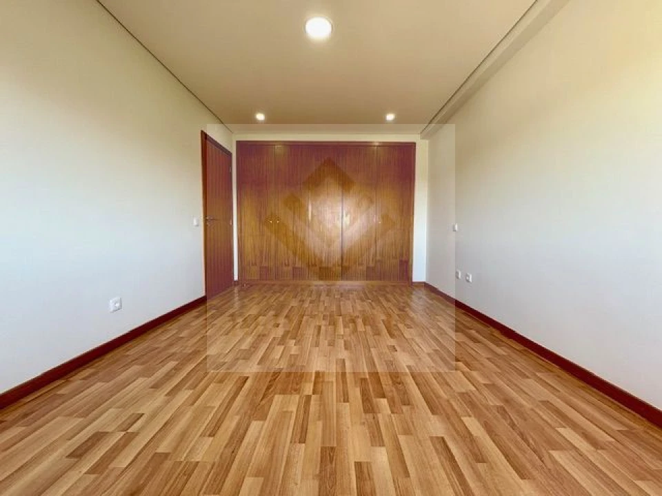 Apartamento T2 para Venda em Rio Meão Foto 19