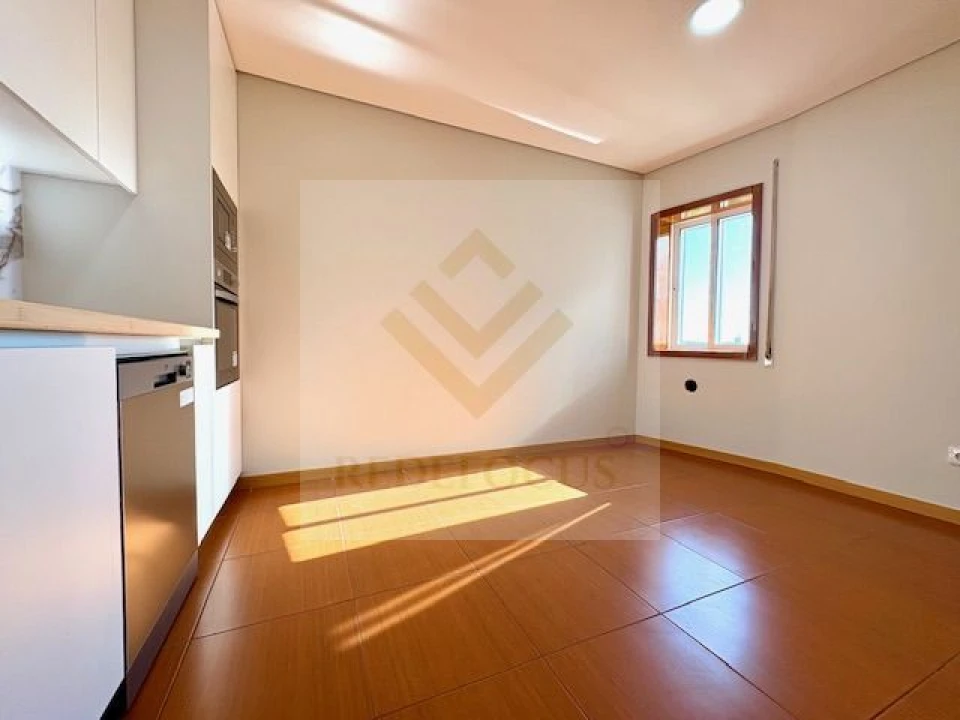 Apartamento T2 para Venda em Rio Meão Foto 11