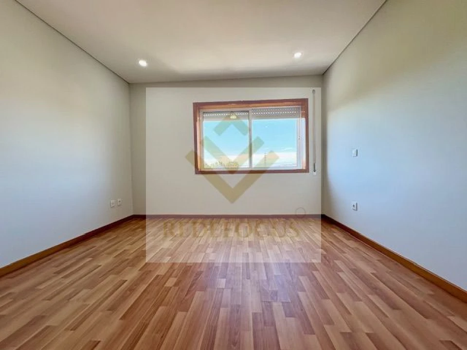 Apartamento T2 para Venda em Rio Meão Foto 21