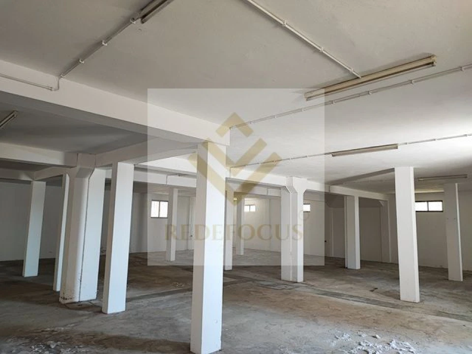 Loja para Venda em O. Azeméis, Riba-Ul, Ul, Macinhata Seixa, Madail Foto 4