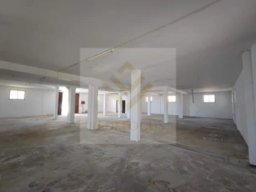 Loja para Venda em O. Azeméis, Riba-Ul, Ul, Macinhata Seixa, Madail