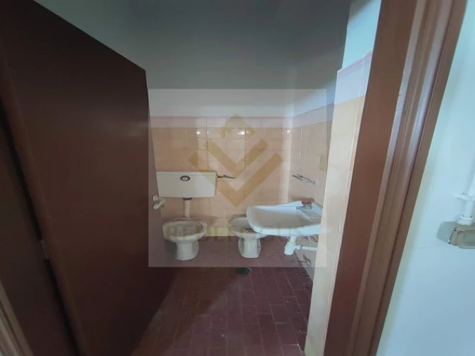 Loja para Venda em O. Azeméis, Riba-Ul, Ul, Macinhata Seixa, Madail Foto 7