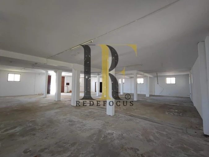 Loja para Venda em O. Azeméis, Riba-Ul, Ul, Macinhata Seixa, Madail Foto 2