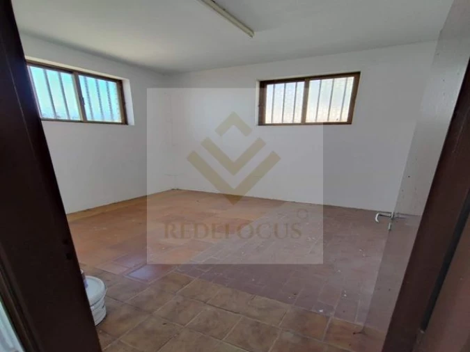 Loja para Venda em O. Azeméis, Riba-Ul, Ul, Macinhata Seixa, Madail Foto 6