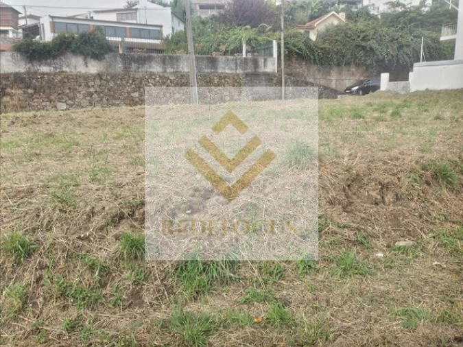Terreno para Venda em Fiães Foto 3