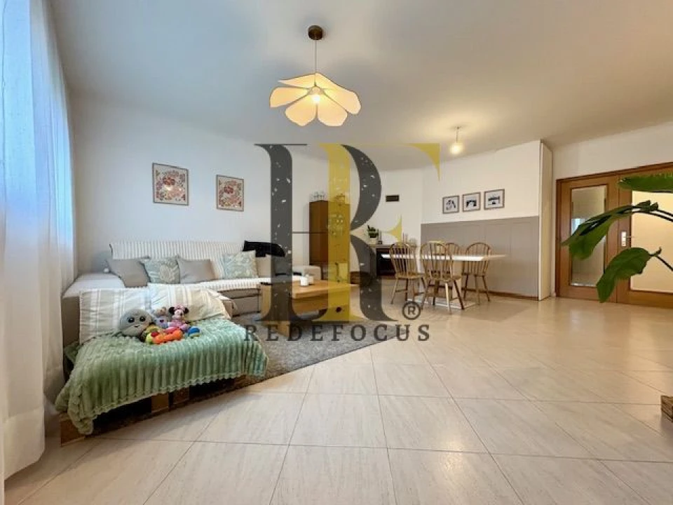 Apartamento T1 para Venda em Pedroso e Seixezelo Foto 3