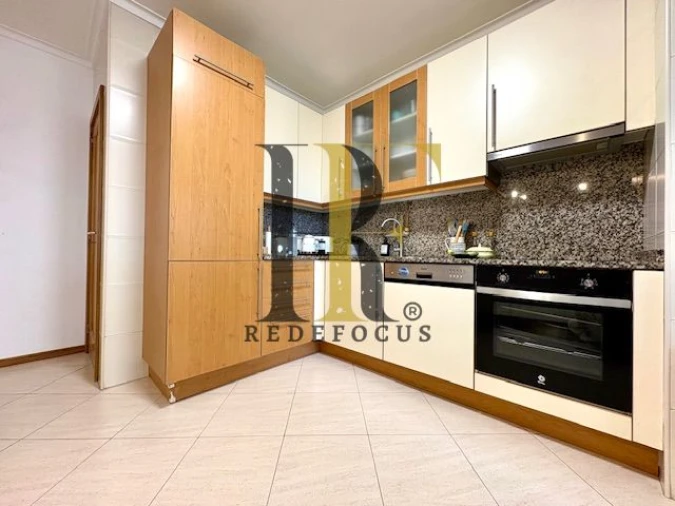 Apartamento T1 para Venda em Pedroso e Seixezelo Foto 12