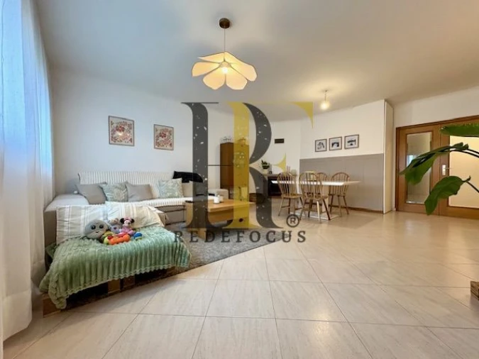 Apartamento T1 para Venda em Pedroso e Seixezelo Foto 3