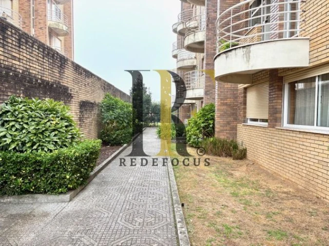 Apartamento T1 para Venda em Pedroso e Seixezelo Foto 31