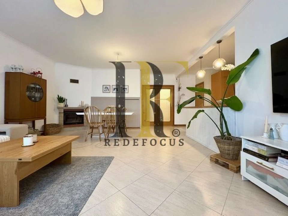 Apartamento T1 para Venda em Pedroso e Seixezelo Foto 5