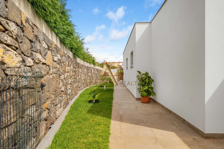 Moradia T3 para Venda em Gaula Foto 32