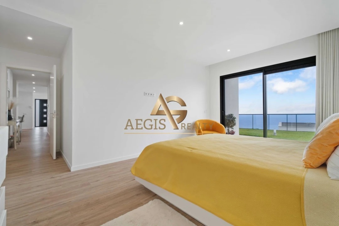 Moradia T3 para Venda em Gaula Foto 12