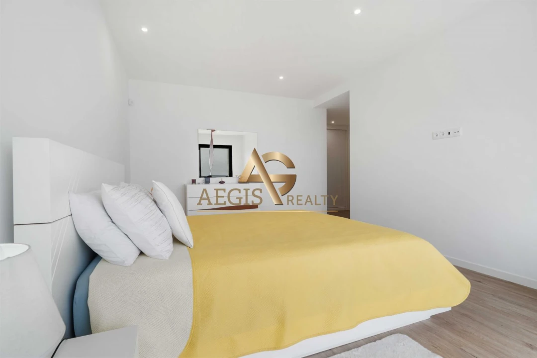 Moradia T3 para Venda em Gaula Foto 13