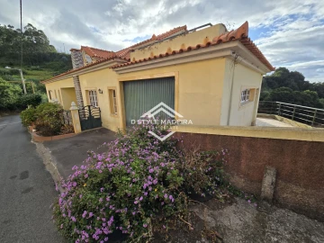 Moradia T3 para Venda em Ponta do Sol