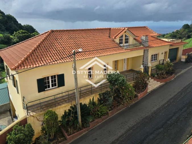 Moradia T3 para Venda em Ponta do Sol