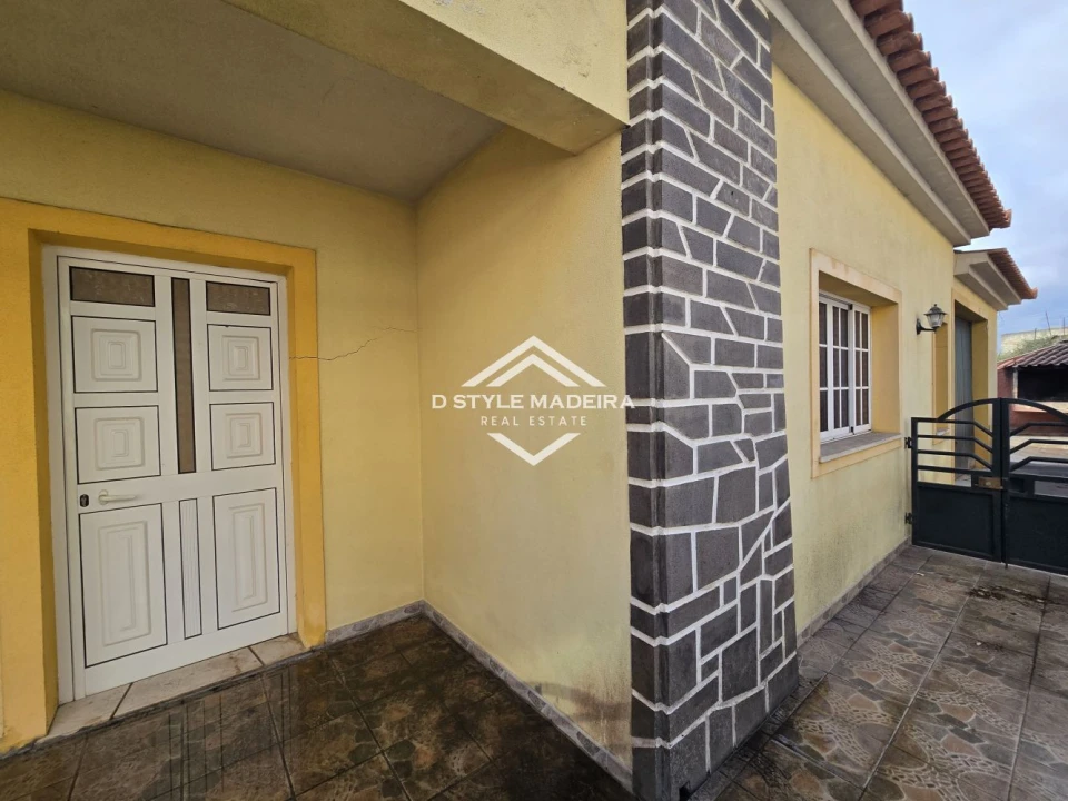 Moradia T3 para Venda em Ponta do Sol Foto 7