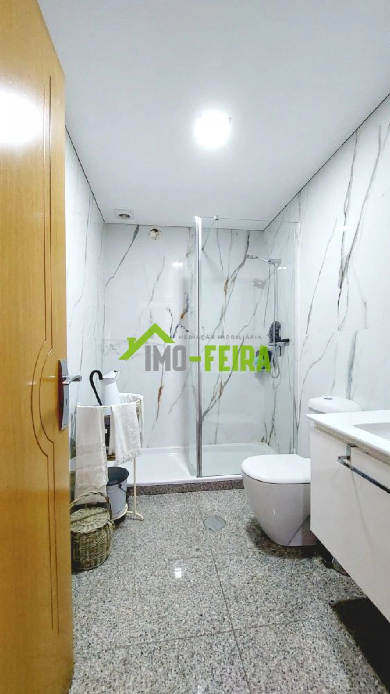 Moradia T5 para Venda em Sanguedo Foto 10