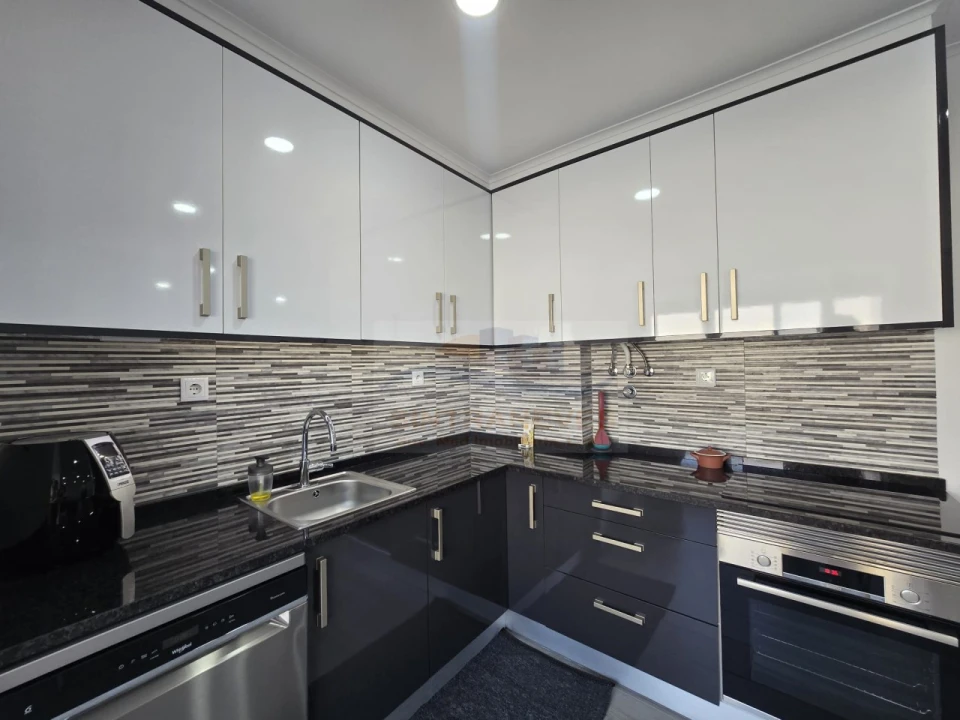 Apartamento T2 para Venda em Mina de Água Foto 1