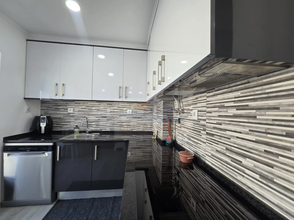 Apartamento T2 para Venda em Mina de Água Foto 3