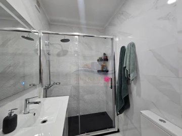 Apartamento T2 para Venda em Mina de Água