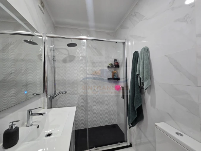 Apartamento T2 para Venda em Mina de Água Foto 19