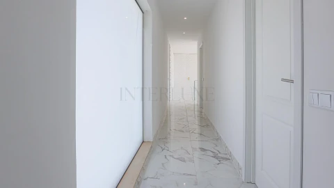 Moradia T4 para Venda em Guia