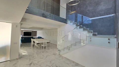 Moradia T4 para Venda em Guia