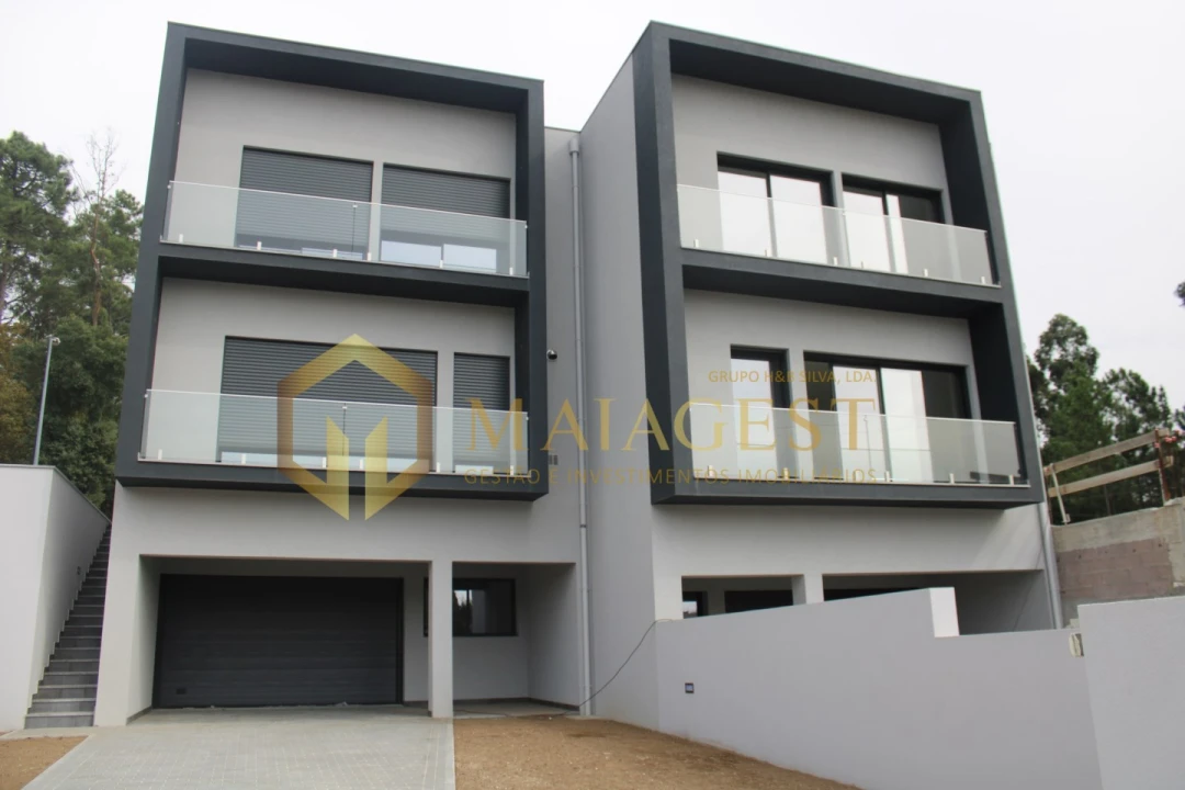 Moradia T3 para Venda em Lobão, Gião, Louredo e Guisande Foto 1