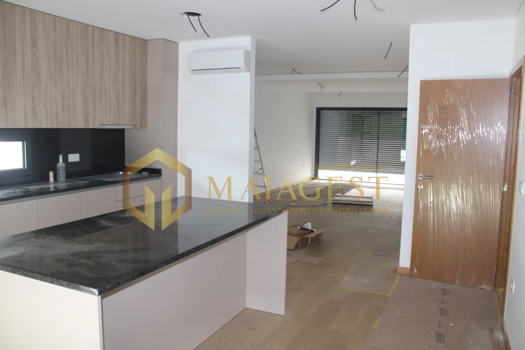 Moradia T3 para Venda em Lobão, Gião, Louredo e Guisande Foto 16