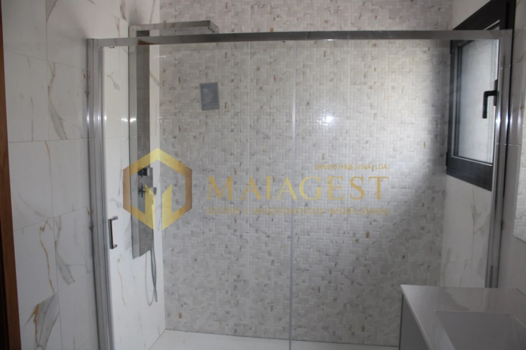 Moradia T3 para Venda em Lobão, Gião, Louredo e Guisande Foto 33