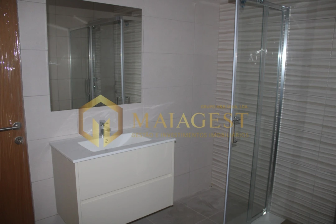 Moradia T3 para Venda em Lobão, Gião, Louredo e Guisande Foto 37