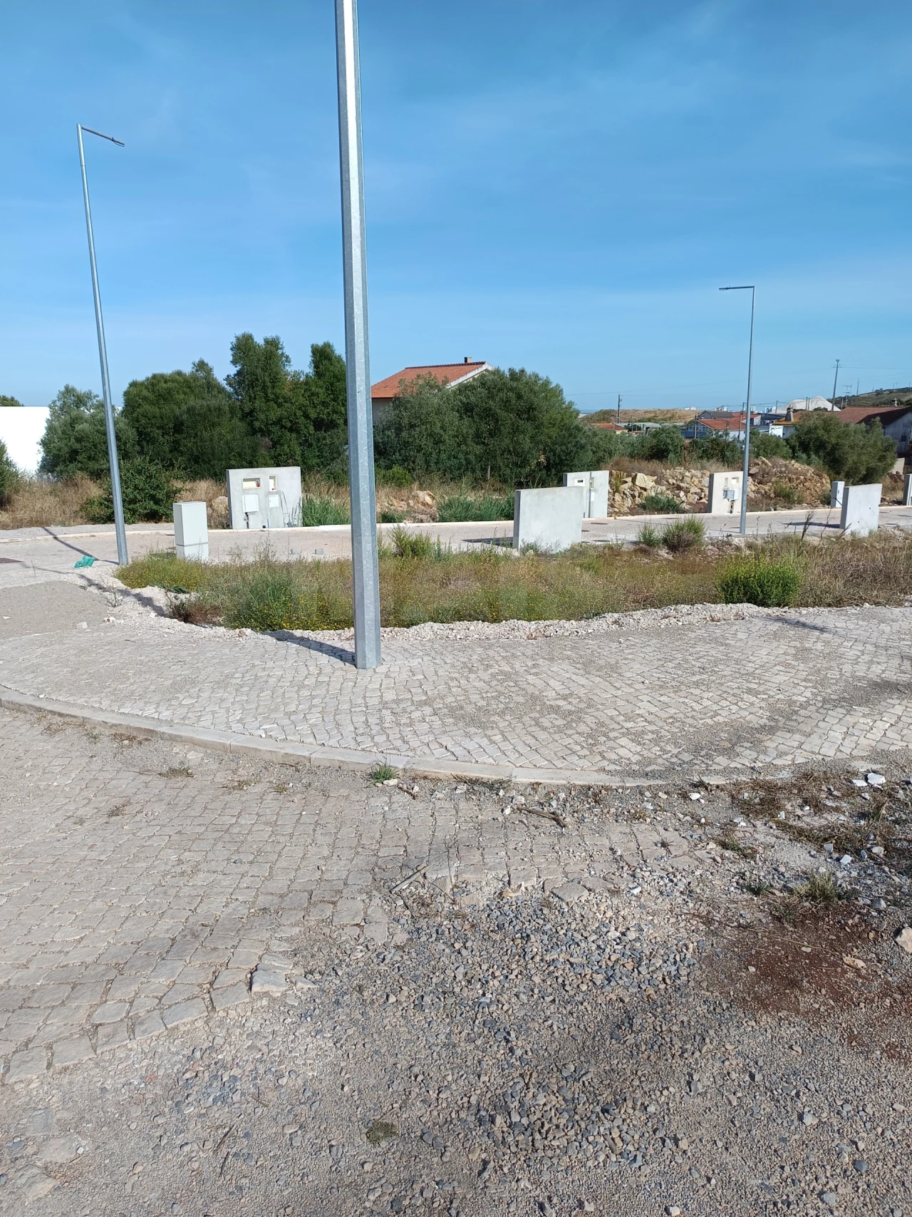Terreno para Venda em Loures Foto 3