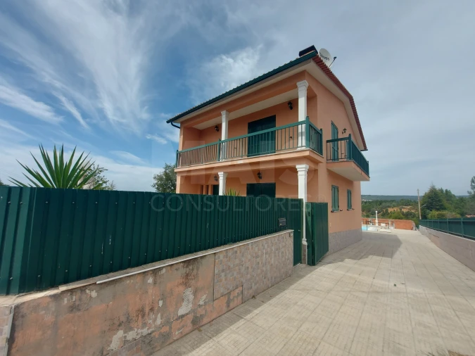 Moradia T3 para Venda em Côja e Barril de Alva Foto 2