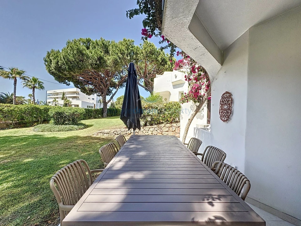 Apartamento T2 para Venda em Albufeira e Olhos de Água Foto 12
