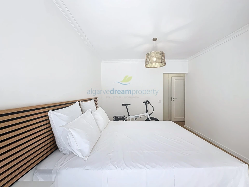 Apartamento T2 para Venda em Albufeira e Olhos de Água Foto 27