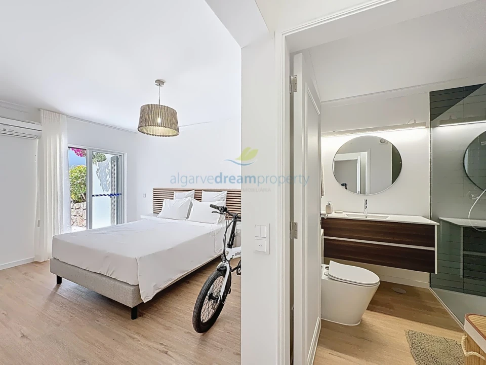 Apartamento T2 para Venda em Albufeira e Olhos de Água Foto 24