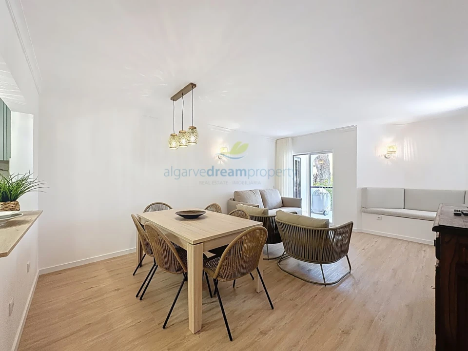 Apartamento T2 para Venda em Albufeira e Olhos de Água Foto 6